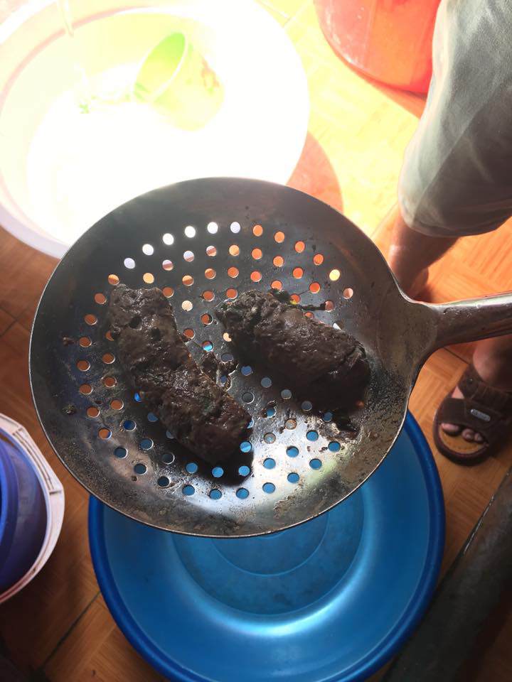 ban gai lam banh de giam can, nguoi yeu am anh voi thanh qua, com chang dam nuot - 2