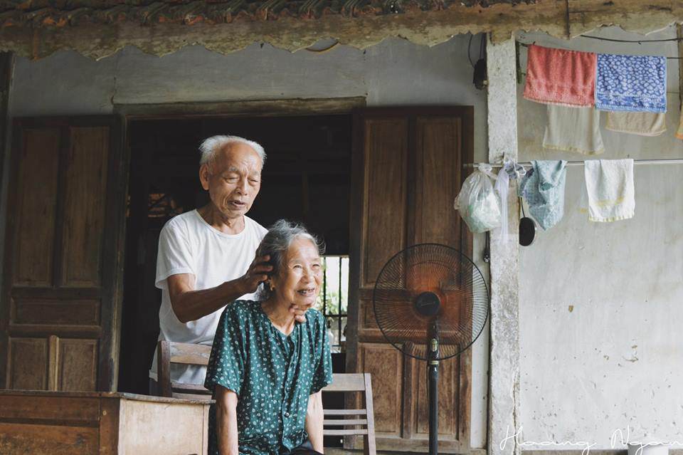 "tinh yeu ngat xanh" cua cap doi u90 ha tinh khien gioi tre them khat - 7