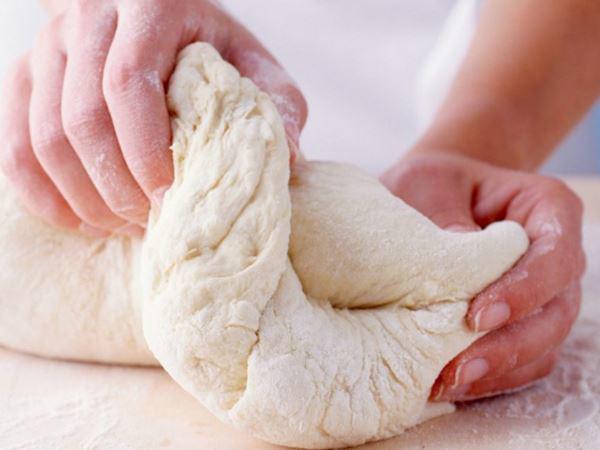Cách làm bánh mì gối trắng ngon, không cần máy nhồi bột - 3