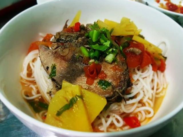 Cách nấu bún cá ngừ ngọt tự nhiên đúng chuẩn đặc sản Khánh Hòa