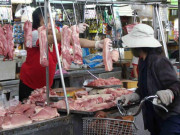 TP.HCM lên kế hoạch tăng cường thịt gà để thay thế vì dịch tả heo châu Phi TP.HCM lên kế hoạch tăng cường thịt gà để thay thế vì dịch tả heo châu Phi