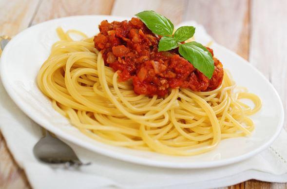 Cách làm mì Spaghetti sốt bò bằm cực nhanh với Panzani
