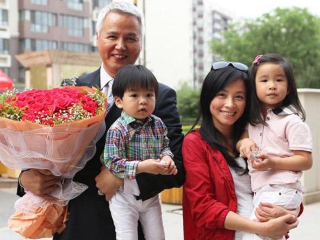 Nàng hồ ly trượt chức mẹ 5 lần mới có con tuổi U40, cuộc sống hiện tại chẳng ai ngờ