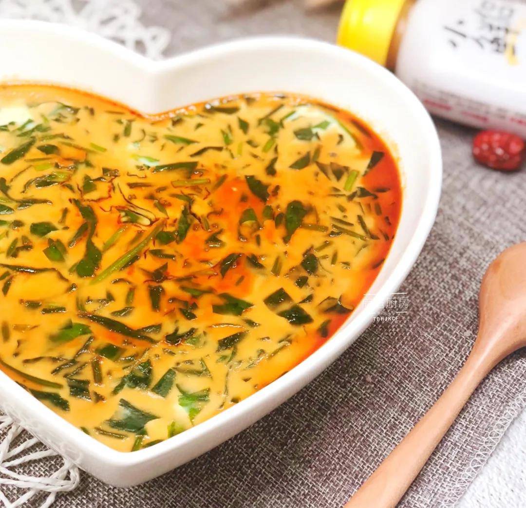 trung hap tinh yeu ham nong nhung ngay ca xa hoi 'gian cach' - 6