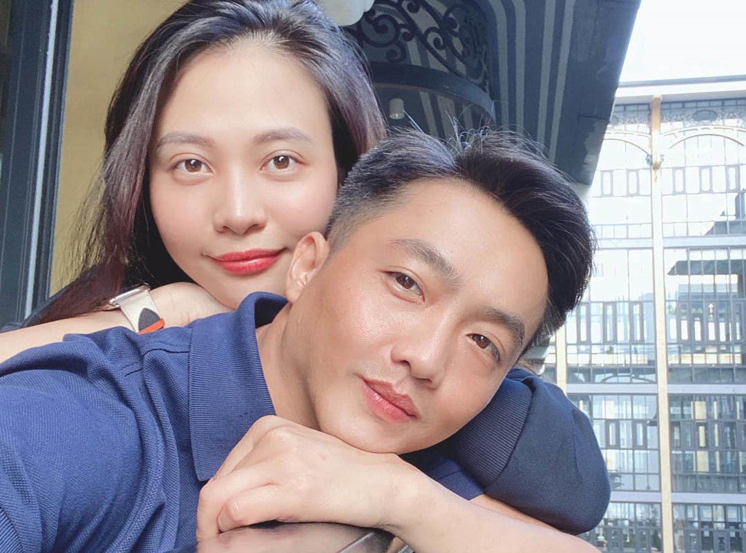 cuong do la khoe biet thu tien ty tang vo, dam thu trang dich thi la co