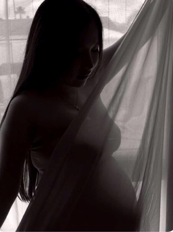 my nhan nhom mat ngoc bi don hen ho cuong do-la, bau o my tu cam dau do sieu am - 4