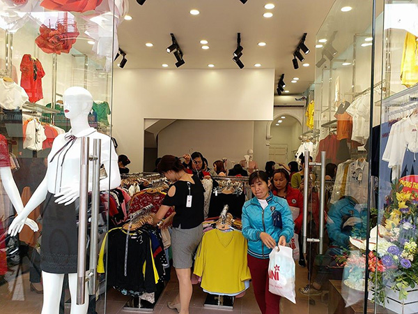 UNI Korean Fashion: Nơi hội tụ những set đồ không bao giờ lỗi mốt nơi công sở của phái đẹp - 2