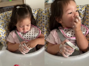 Con gái Hà Anh dùng tay bốc sữa chua ăn, dân mạng nói mất vệ sinh thời dịch