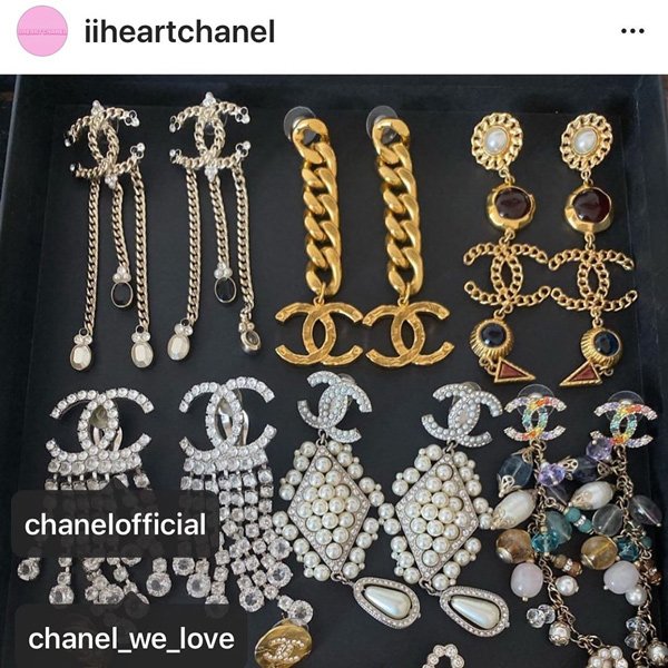 Mua Khuyên Tai Chanel Classic Rhinestone Double C Logo Bow Oval Drape Stud  Earrings Màu Bạc  Chanel  Mua tại Vua Hàng Hiệu h060618