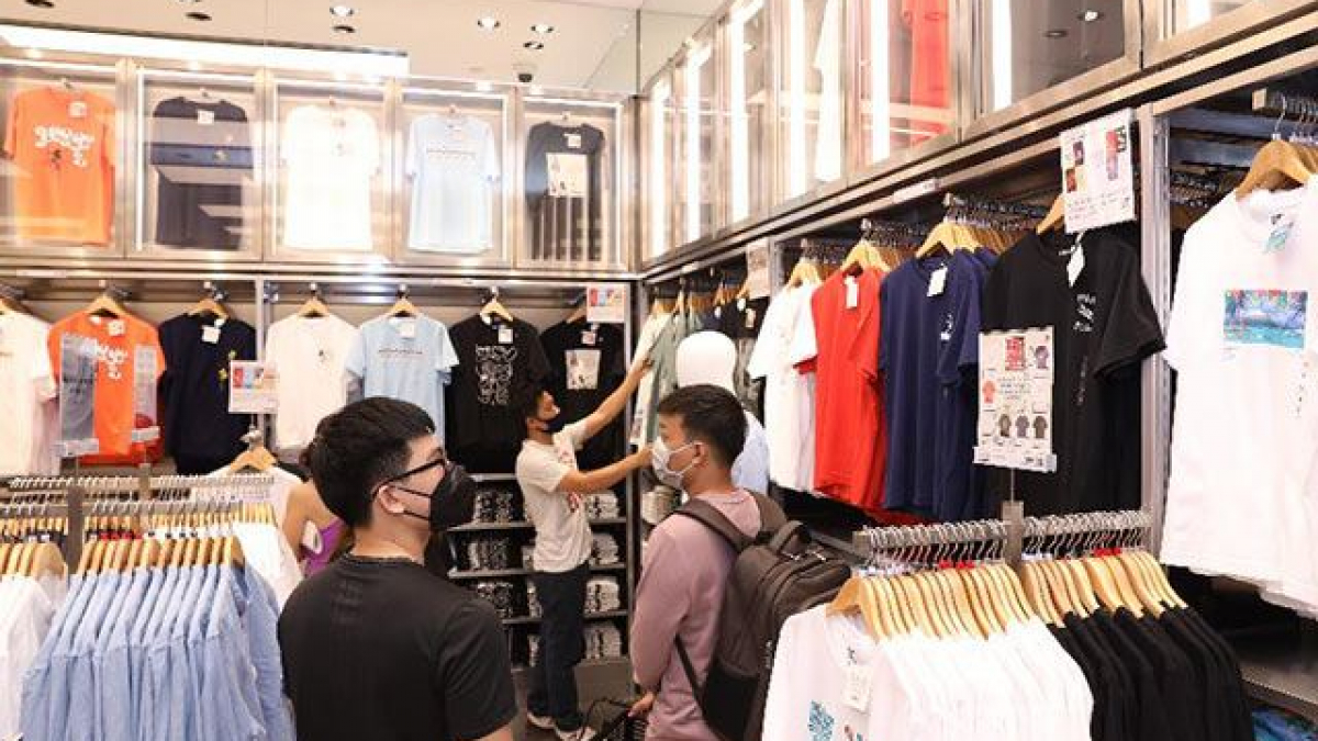 UNIQLO ra mắt cửa hàng thời trang thứ 2 tại TP Hồ Chí Minh