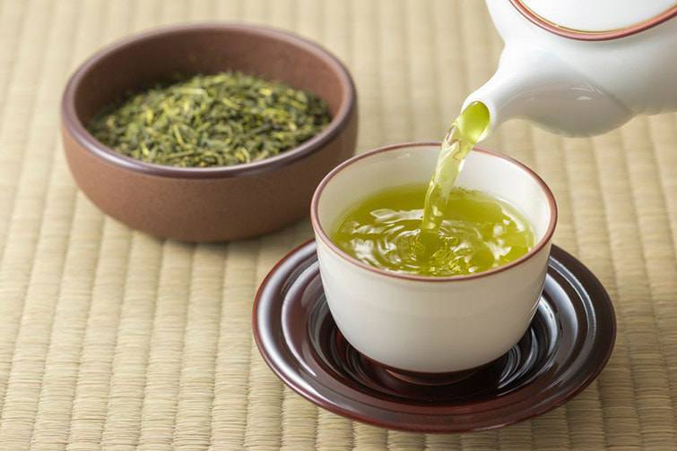 Tác dụng của trà xanh với sức khỏe và làm đẹp
