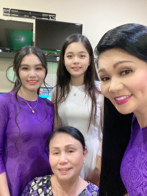 Con gái Ngọc Huyền mới 14 tuổi đã sở hữu chân dài, đẹp ngọt ngào chẳng kém mẹ - 6