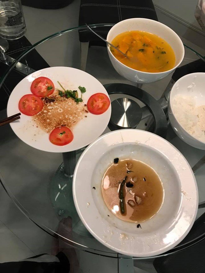 Sao vào bếp: Lê Thúy ốm vừa xuất viện, chồng diễn viên cưng chiều liền vào bếp nấu bồi bổ - 13