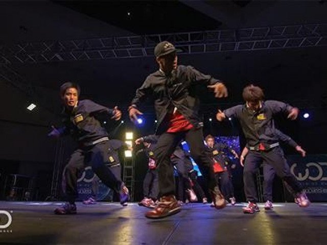 Màn trình diễn hip-hop đỉnh cao khiến nhiều người thán phục