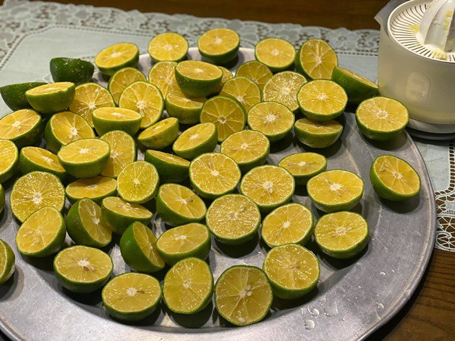 Mẹ đảm mách tuyệt chiêu bảo quản chanh cả năm vẫn tươi ngon, thơm nức - 4