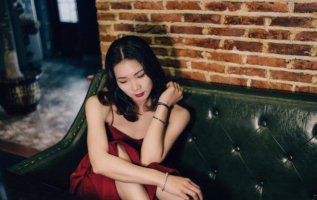 Bỏ bạn trai 8 năm lấy chồng giàu, đêm tân hôn tôi ám ảnh cả đời khó quên - 1