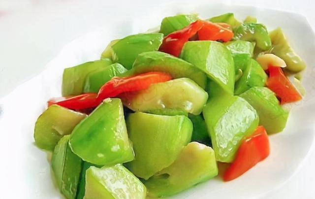 Xào mướp, đừng cho trực tiếp vào chảo dầu, thêm một bước nữa mướp xanh đẹp không thâm - 5