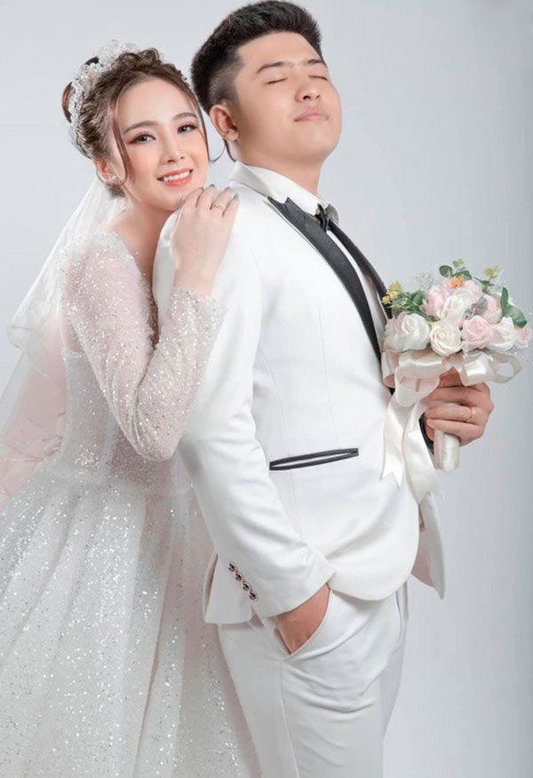 Đánh liều tán gái xinh hơn 5 tuổi, chàng trai 20 tuổi “chốt đơn sau 170 ngày quen