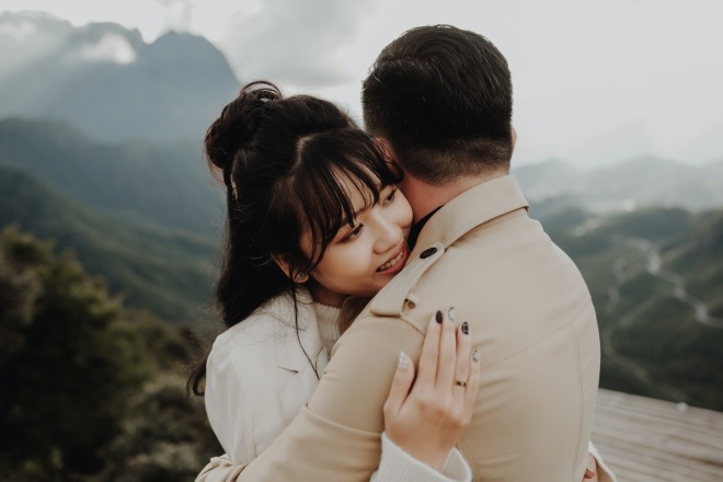 Yêu phó chủ tịch, cô gái 9X được bố mẹ bạn trai đánh ô tô lên đón về ra mắt