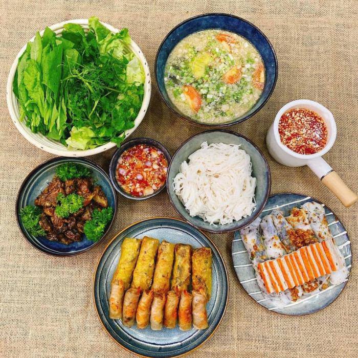 8X khoe hơn 30 mâm cơm đẹp như của đầu bếp, bố chồng suốt ngày khen “nấu gì cũng ngon” - 18