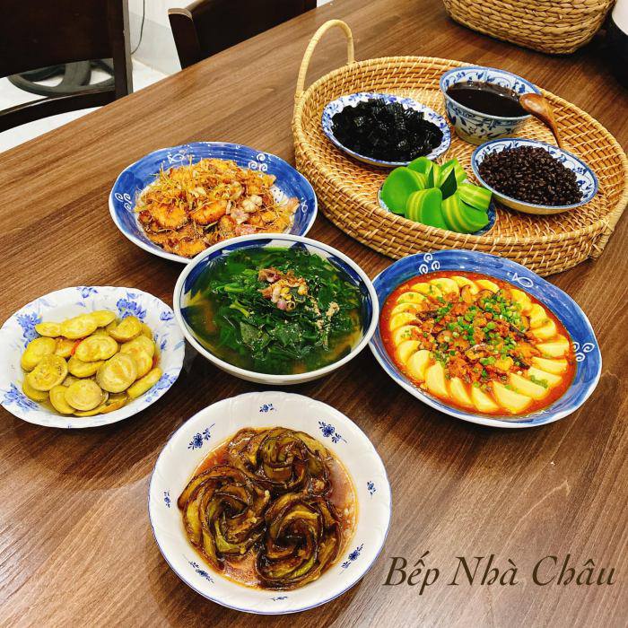 8X khoe hơn 30 mâm cơm đẹp như của đầu bếp, bố chồng suốt ngày khen “nấu gì cũng ngon” - 15