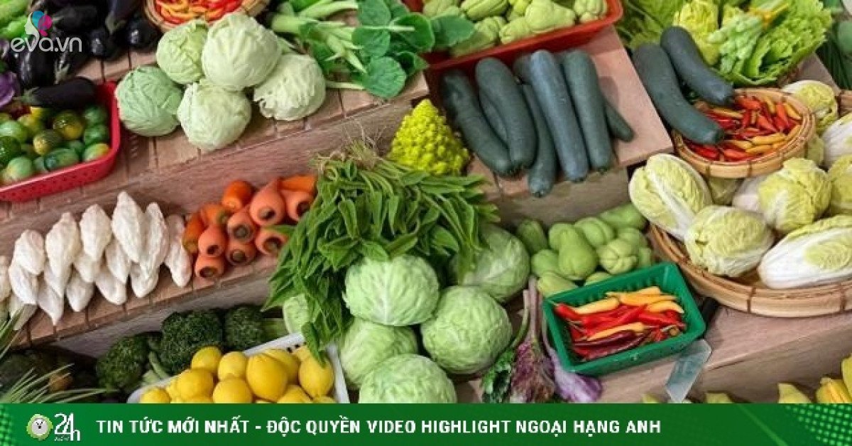 8x Hà Nội làm sạp rau củ 