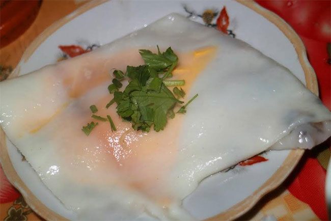 Vợ Cường Đôla làm món bánh quê đãi chồng, đại gia phố núi khoe amp;#34;quá hợpamp;#34; đồ Lạng Sơn - 10
