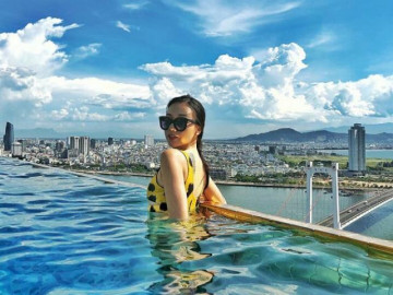 Đà Nẵng cho phép tắm biển, loạt khách sạn sale “kịch sàn”: View đẹp, 4 sao giá giảm tới 90%
