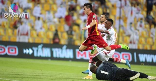 Việt Nam thua 2-3 trước UAE, hàng triệu người hâm mộ vẫn tự hào: Quá hoành tráng - Vimarsana News