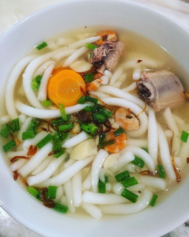 Sao vào bếp: Phục lăn amp;#34;soái ca chưa vợamp;#34; Hứa Vĩ Văn, còn làm bánh cổ vũ tuyển Việt Nam - 10