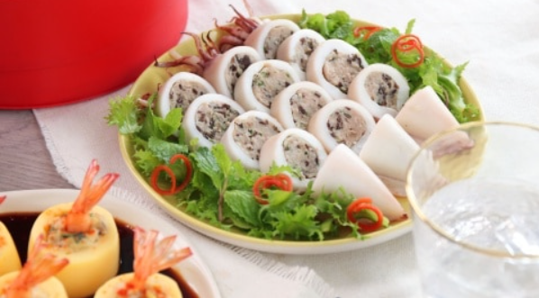 Cách làm mực nhồi thịt hấp giòn ngon ăn mãi không ngán - 9