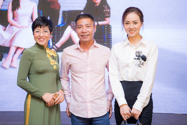 Vợ NS Công Lý nói rõ mối quan hệ với vợ cũ của chồng, trước đó không dám bày tỏ
