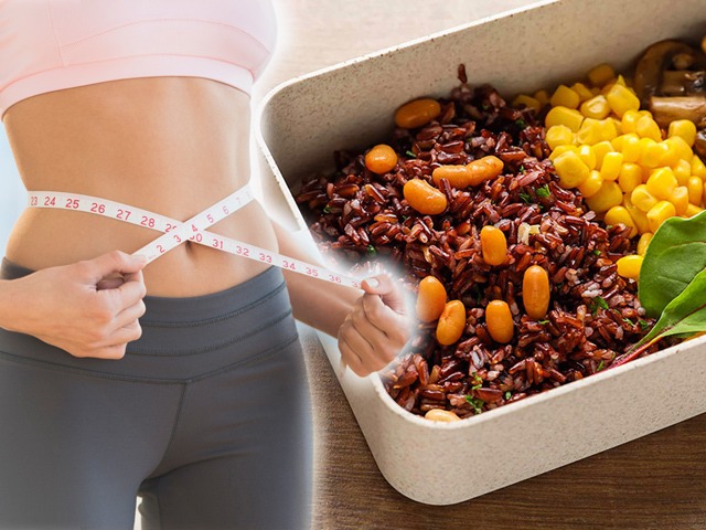 Giảm 10kg nhờ cách ăn siêu rẻ, bà chủ Hà Nội bỏ cuộc khi cơ thể có dấu hiệu này
