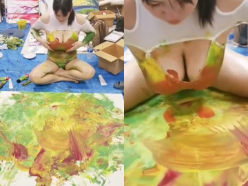 Nữ họa sĩ vòng một cúp F, dùng ngực vẽ tranh gây náo loạn cộng đồng mạng - Vimarsana News