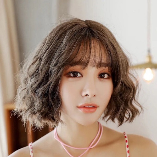 Lisa Taeyeon và nhiều mỹ nhân Hàn chuộng làm tóc xoăn ngắn  Làm đẹp