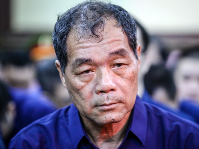 4 đại gia Việt vướng tù tội: Người nổi tiếng ăn chơi, người chuyên làm từ thiện