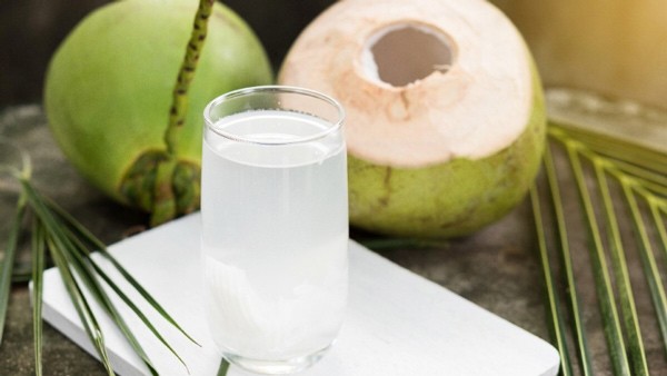 Có nên uống nước dừa mỗi ngày? Những thời điểm nên tránh uống nước dừa - 3