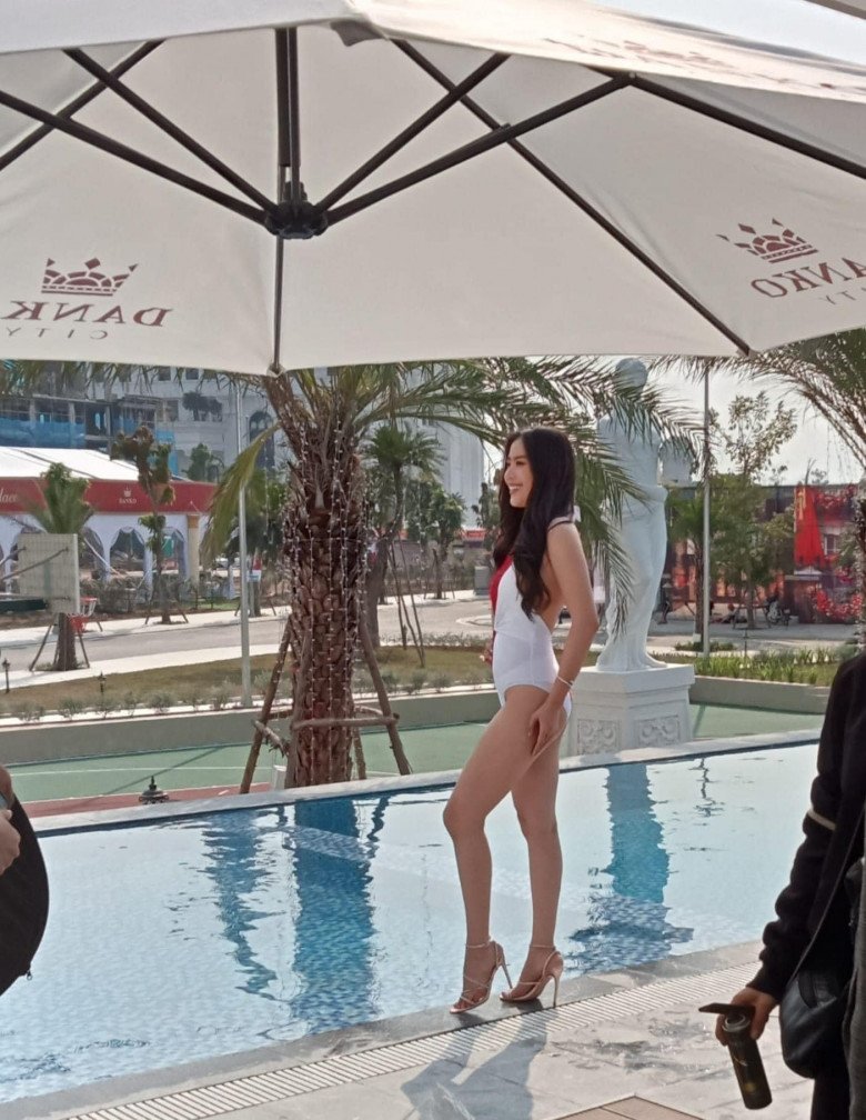 Lộ ảnh áo tắm không chỉnh sửa, Nam Em vẫn đẹp nổi bật dàn thí sinh Miss World Việt Nam - 3