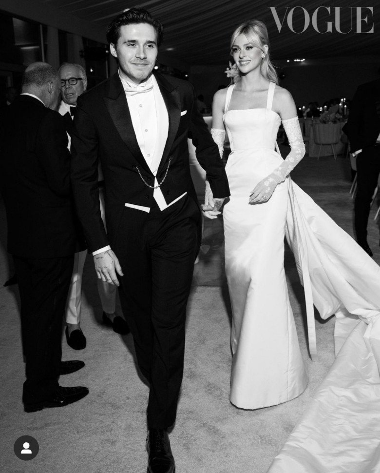 Con dâu nhà David Beckham khoe amp;#34;sương sươngamp;#34; nhẫn đính hôn 46 tỷ đồng - 11