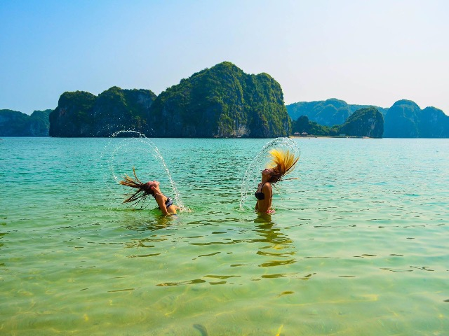 Hòn đảo 2 mặt biển cực hiếm ở Việt Nam