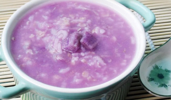 Cách nấu cháo khoai lang cho bé ăn dặm từ 7 tháng tuổi tốt cho hệ tiêu hóa - 6