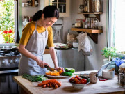 Vì sao chế độ ăn của người Nhật được “tôn sùng” nhưng người người Việt rất khó học theo?