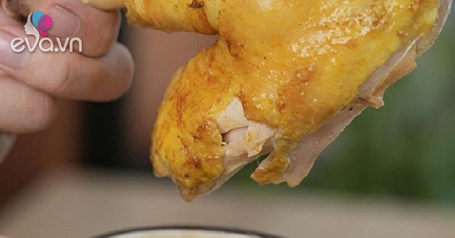 3 cách làm gà hấp muối da giòn vàng ươm, thịt mềm ngọt, thơm ngon khó cưỡng