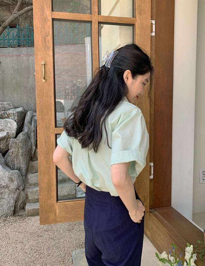 Đây là những kiểu tóc cứ diện cùng áo sơmi là đẹp bất bại, giúp nàng hoá amp;#34;nữ thần công sởamp;#34; - 6