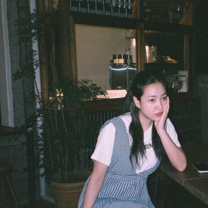 Đây là những kiểu tóc cứ diện cùng áo sơmi là đẹp bất bại, giúp nàng hoá amp;#34;nữ thần công sởamp;#34; - 9