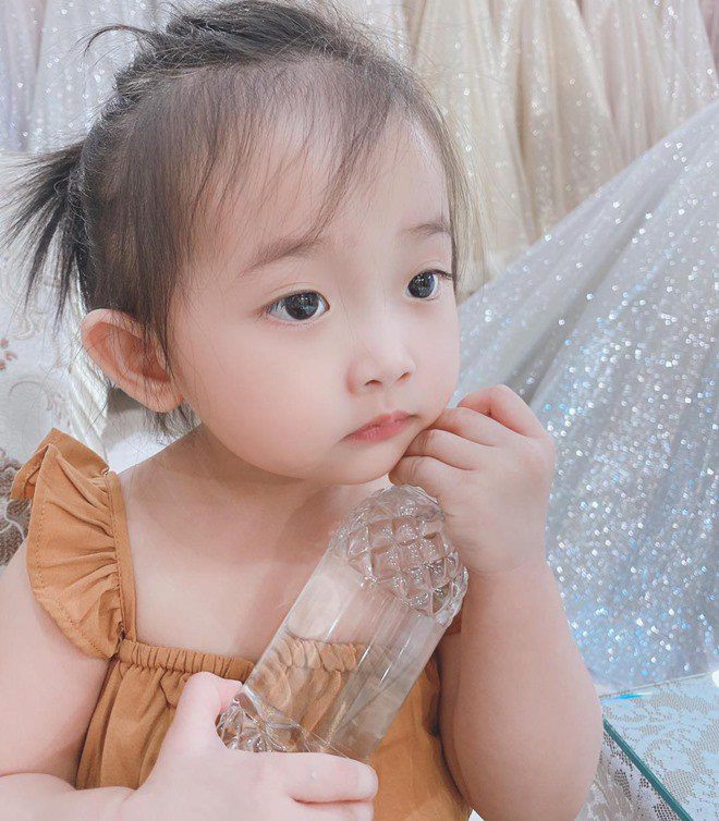 Con gái Khánh Thi tròn 4 tuổi: Xinh như công chúa, nhìn hình là biết mợ chảnh được cả nhà cưng - 18