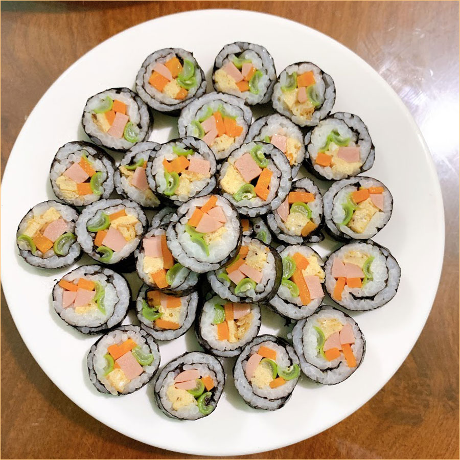 Cách làm kimbap ngon, không bị tanh chuẩn vị Hàn Quốc - 11