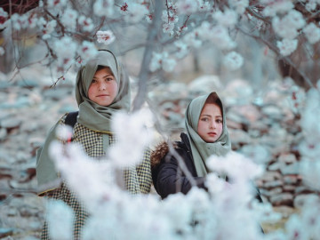 Mê mẩn những thiên thần xinh xinh, thơ ngây nép mình sau dãy tuyết sơn ở Pakistan