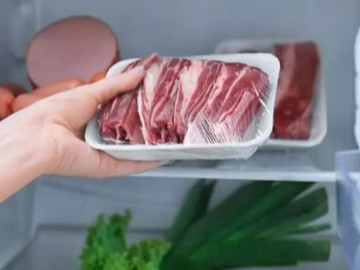 Để quên thịt lợn trong tủ lạnh, sau 5 ngày nghỉ lễ liệu có còn sử dụng được hay vứt bỏ?