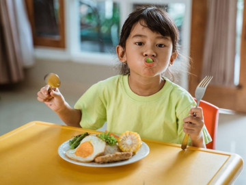4 món ăn sáng đừng cho trẻ ăn hàng ngày kẻo con ngày càng to lại hay ốm bệnh, trí tuệ giảm sút